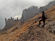 54 Soffia  vento e solleva nebbia 